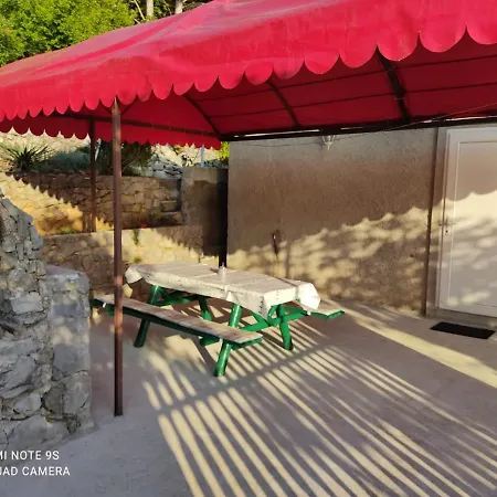 Apartmani Iva Sveti Juraj Esterno foto